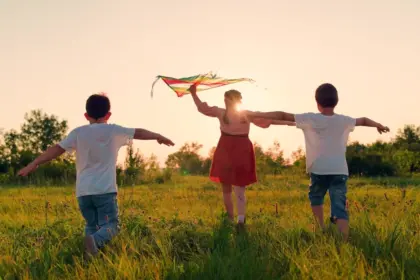 Veja os riscos e como evitar a adultização das crianças