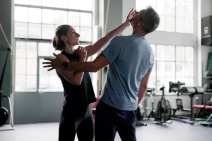 5 benefícios da defesa pessoal para mulheres