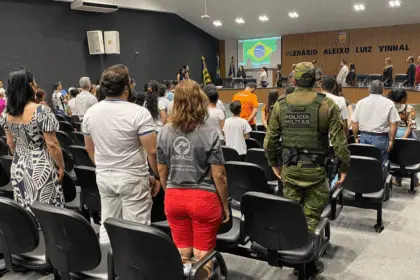 Goianésia realiza primeira audiência pública sobre abandono e maus-tratos de animais