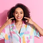 5 dicas para comer morango do amor sem danificar os dentes