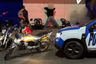 Motociclista é flagrado realizando manobras perigosas em Goianésia e recebe mais de R$ 7 mil em multas