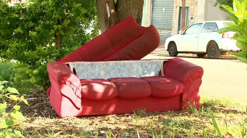 Programa “Tchau, Bagulho” facilita descarte correto de móveis e objetos em Goianésia