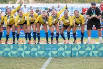 Brasil é campeão masculino e feminino de punhobol nos Jogos Mundiais