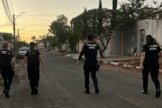 PCGO apreende adolescentes ligados a organização criminosa durante cumprimento de mandados – Policia Civil do Estado de Goiás