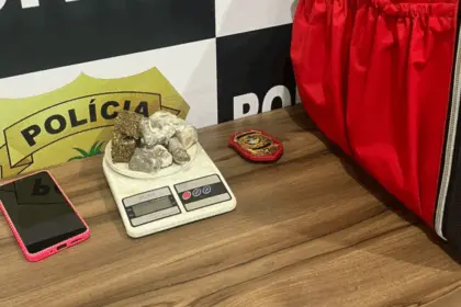 PCGO e PMGO prendem mulher em flagrante por tráfico de drogas via delivery em Paraúna – Policia Civil do Estado de Goiás