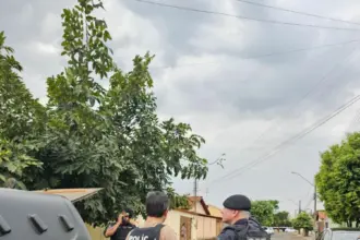 PCGO e PMGO prendem em Jataí empresários – pai e filho – investigados por homicídio no Mato Grosso – Policia Civil do Estado de Goiás