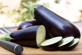 10 motivos para incluir a berinjela na dieta