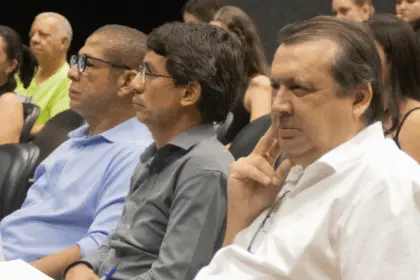 Capacitação para vereadores e assessores: palestra “Eu, Vereador” é realizada na Câmara Municipal