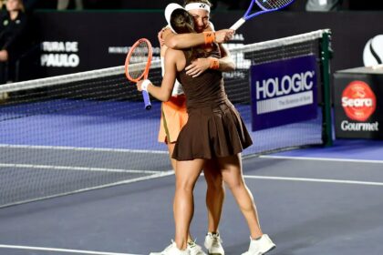 Luisa Stefani e Timea Babos conquistam título de duplas no SP Open