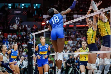 Vôlei: Brasil perde para Itália e fica fora da decisão do Mundial