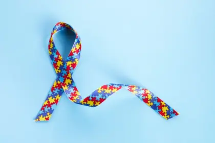 Entenda como a deslegitimação do diagnóstico impacta os autistas