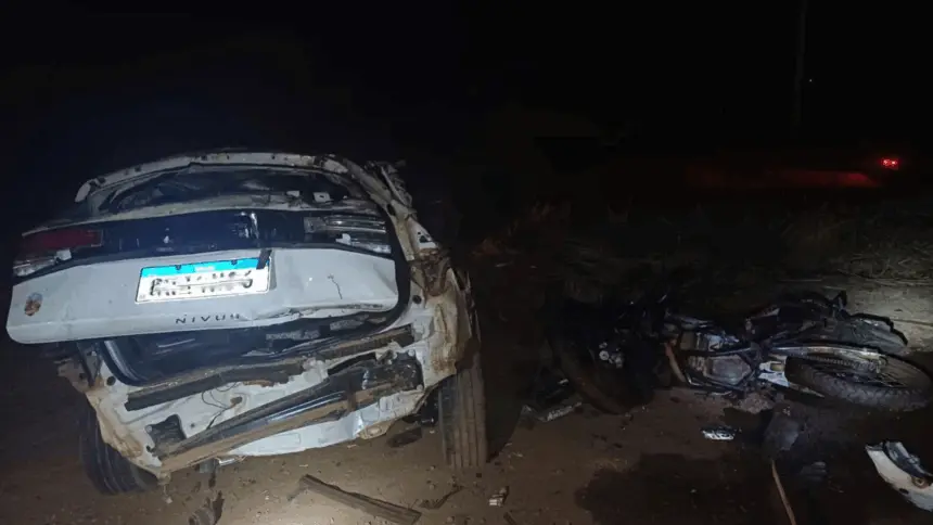 Oito pessoas morrem em grave acidente na BR-153