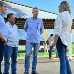 Prefeito Renato acompanha situação da Escola Luiz de Oliveira e determina ações para manter aulas em tempo integral