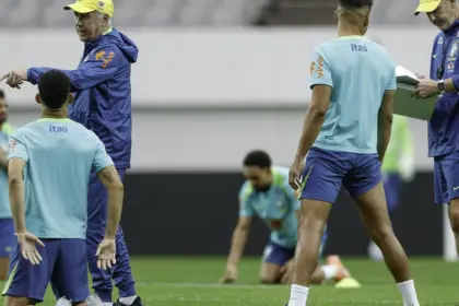 Ancelotti aposta no esquema 4-4-2 diante da Coreia do Sul