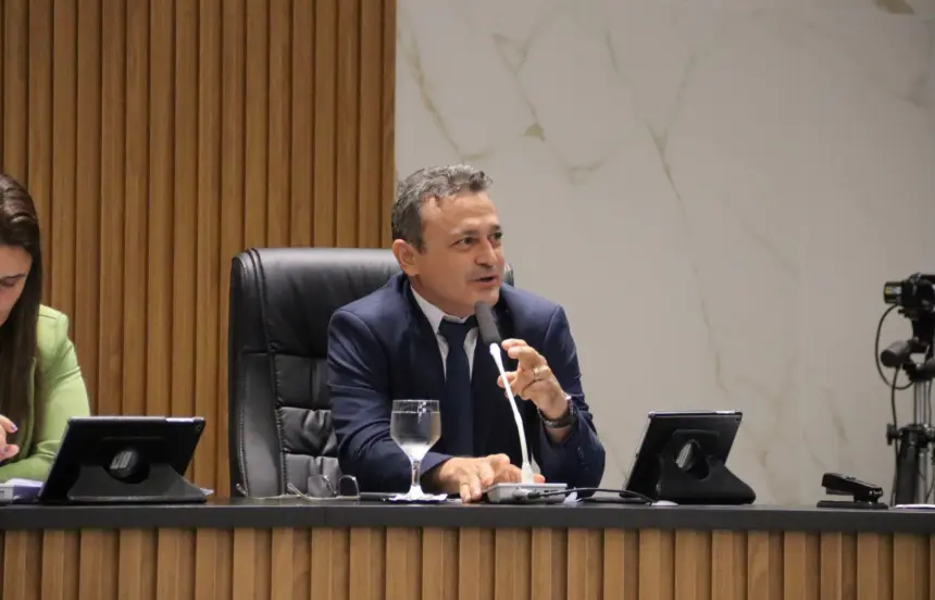 Vereador Marcos Pernambuco propõe capacitação para novos profissionais da Educação Infantil