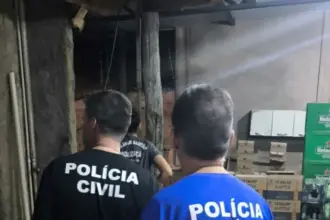 PCGO, forças de segurança e órgãos municipais apreendem dezenas de bebidas vencidas em Uruaçu – Policia Civil do Estado de Goiás