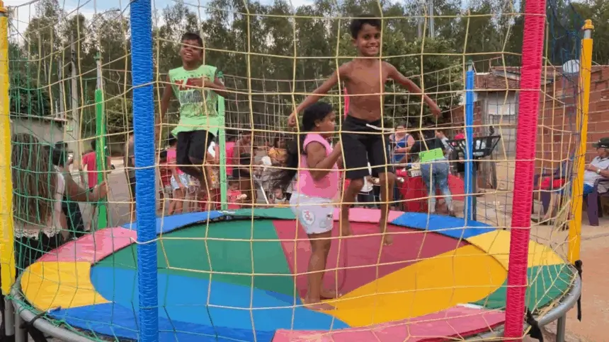 Associação de Moradores do Jardim do Cerrado realiza comemoração do Dia das Crianças