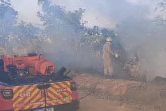 Bombeiros de Goianésia atuam em cinco incêndios em vegetação em um único dia