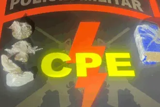 CPE Goianésia prende traficante com meio quilo de maconha