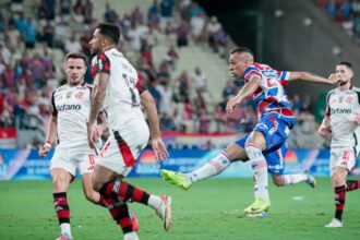 Flamengo tropeça e Palmeiras pode abrir na liderança do Brasileirão