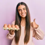 Veja como o ovo ajuda a proteger a saúde dos olhos