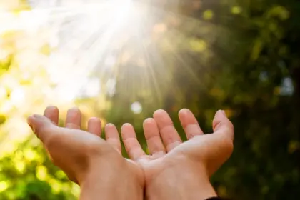 3 decretos proféticos poderosos para atrair dinheiro