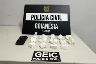 Polícia Civil prende traficante em flagrante em Goianésia com quase 1kg de cocaína