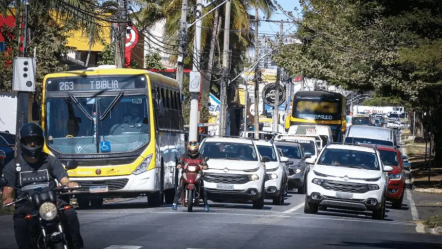 Prazo para pagar IPVA e licenciamento termina nesta sexta Prazo para pagar IPVA e licenciamento termina nesta sexta