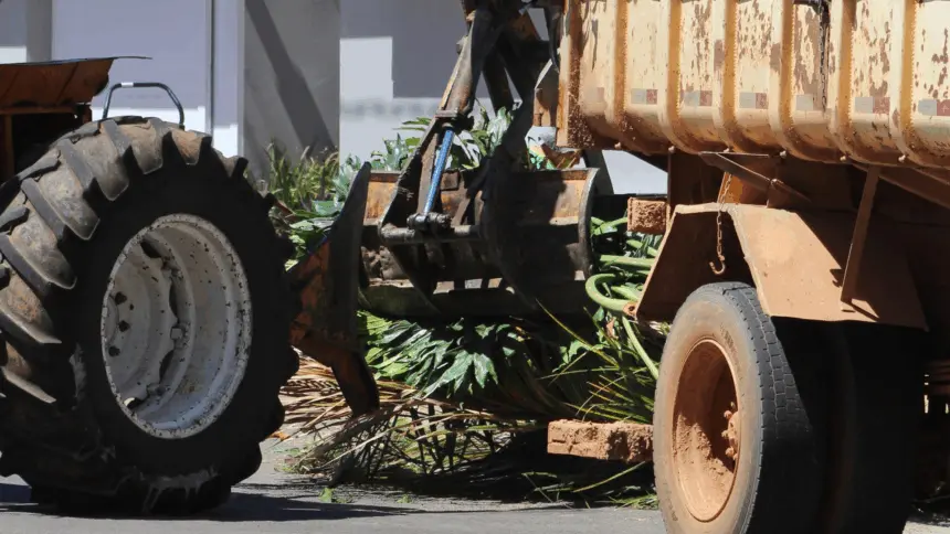 Prefeitura de Goianésia implantará o programa “A Limpeza é Nossa” a partir de novembro; veja como funcionará Prefeitura de Goianésia implantará o programa “A Limpeza é Nossa” a partir de novembro; veja como funcionará