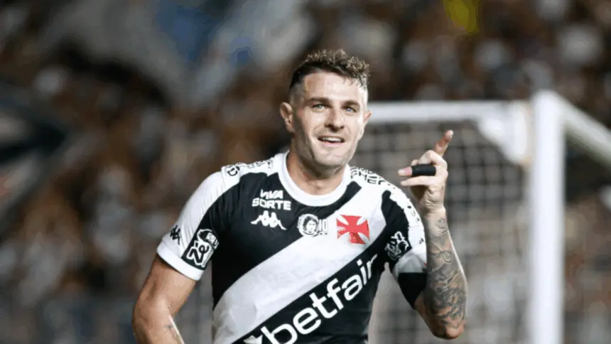 Vegetti lidera e disputa pela chuteira de ouro promete emoções até o fim da temporada Vegetti lidera e disputa pela chuteira de ouro promete emoções até o fim da temporada