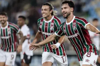 Fluminense goleia São Paulo e confirma presença na Copa Libertadores