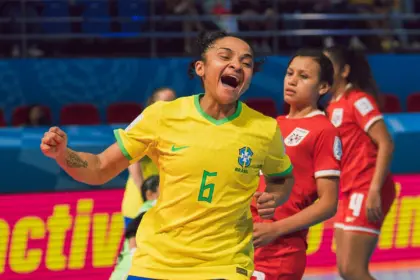 Brasil fecha primeira fase da Copa do Mundo com 9 a 0 sobre Panamá