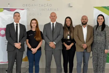 PCGO participa de solenidade de entrega de documentos a idosos assistidos pela instituição Vila Vida, em Goiânia