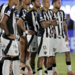 Lanús supera Atlético-MG nos pênaltis e é bicampeão da Sul-Americana