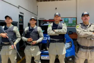 PM cumpre mandado judicial e apreende arma de fogo durante ação da Patrulha Maria da Penha em Goianésia