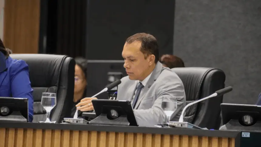 Vereador Emerson Autovip solicita renovação de convênio para garantir Teste do Pezinho gratuito em Goianésia