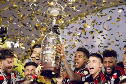 Retrospectiva: Flamengo domina o futebol masculino brasileiro em 2025