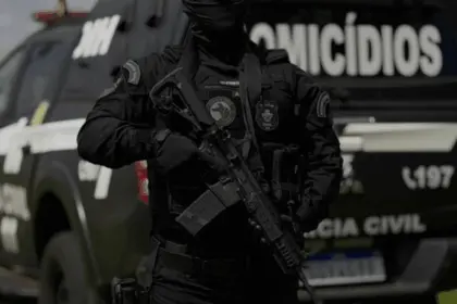 PCGO cumpre mandados, prende investigado por homicídio e apreende veículo usado na fuga dos autores – Policia Civil do Estado de Goiás