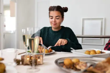 7 dicas para aproveitar as ceias de fim de ano sem culpa