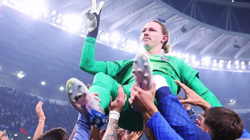 Flamengo perde nos pênaltis para o PSG e fica com o vice da Copa Intercontinental