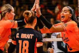 Osasco garante lugar no pódio do Mundial de Clubes feminino de vôlei