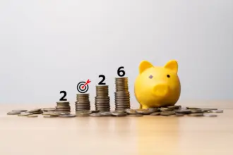 IPTU e IPVA vêm aí: veja como se preparar para os reajustes