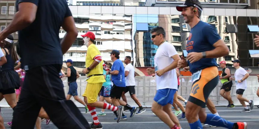 Caminhos da Reportagem celebra centenário da Corrida de São Silvestre Caminhos da Reportagem celebra centenário da Corrida de São Silvestre