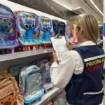 É preciso pesquisar antes de comprar! Procon aponta variação de até 812% em preços de material escolar