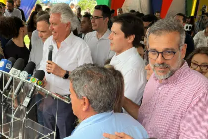 Governo de Goiás vai bancar Carnaval em Goianésia; Renato participou do anúncio oficial em Goiânia