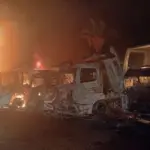 Incêndio criminoso destrói caminhões e máquinas na duplicação da BR-153