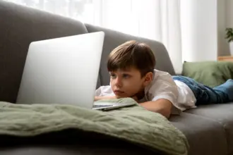 Miopia já atinge 7,6% das crianças e adolescentes no Brasil