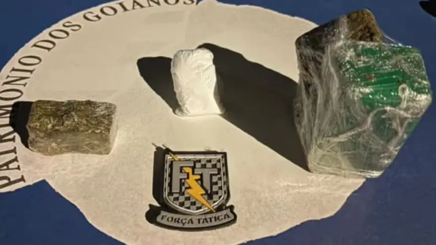 Mulher grávida é presa por tráfico de drogas no Setor Universitário