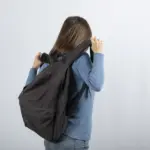 Crer orienta sobre riscos das mochilas pesadas