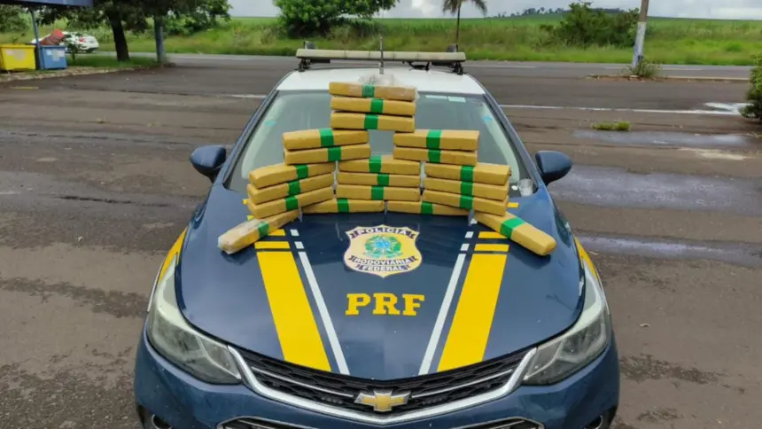 PRF apreende 20 kg de maconha em bagagem na BR-153